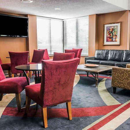 Quality Inn Auburn Hills - Detroit North Exteriör bild