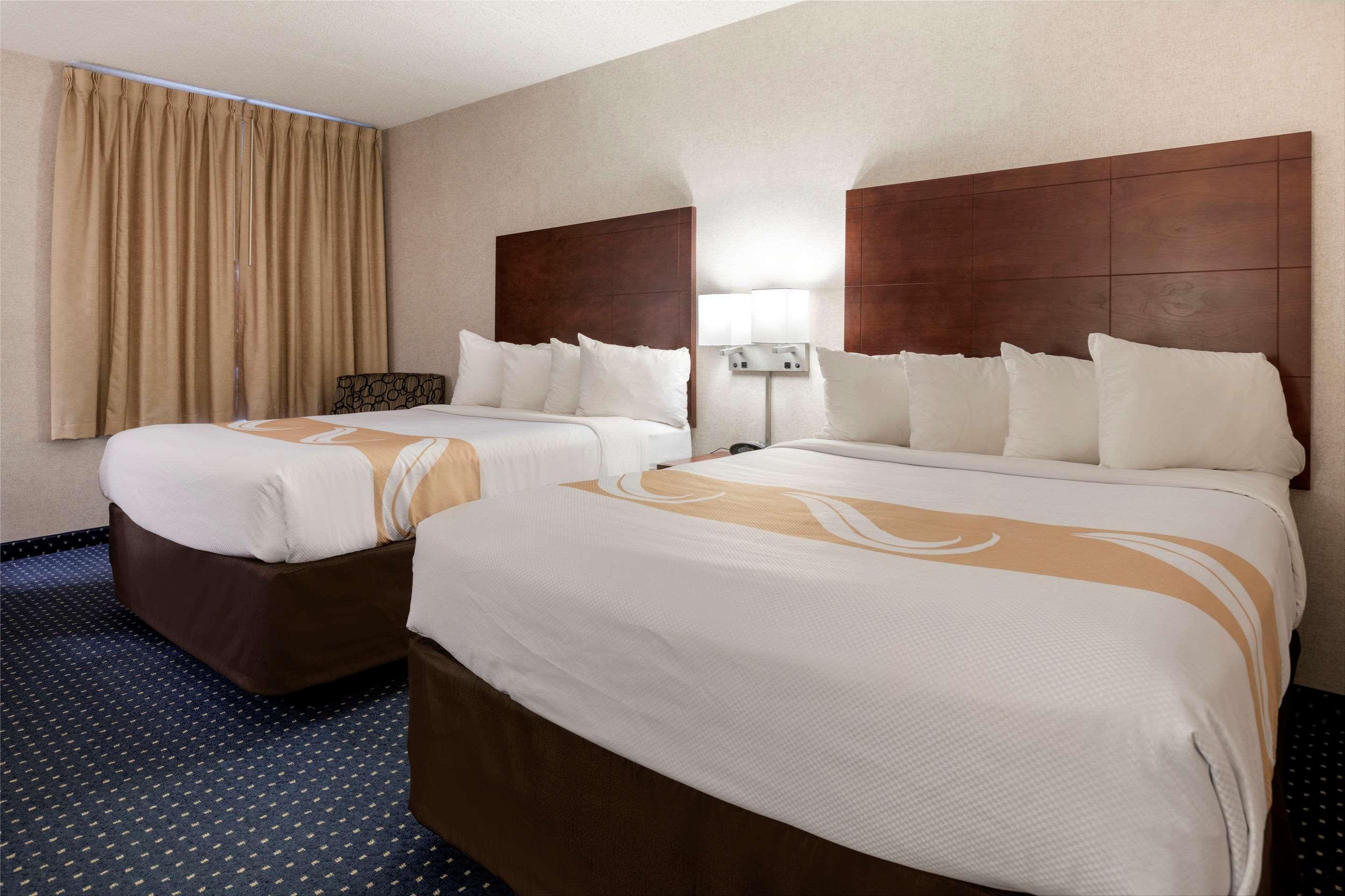 Quality Inn Auburn Hills - Detroit North Exteriör bild