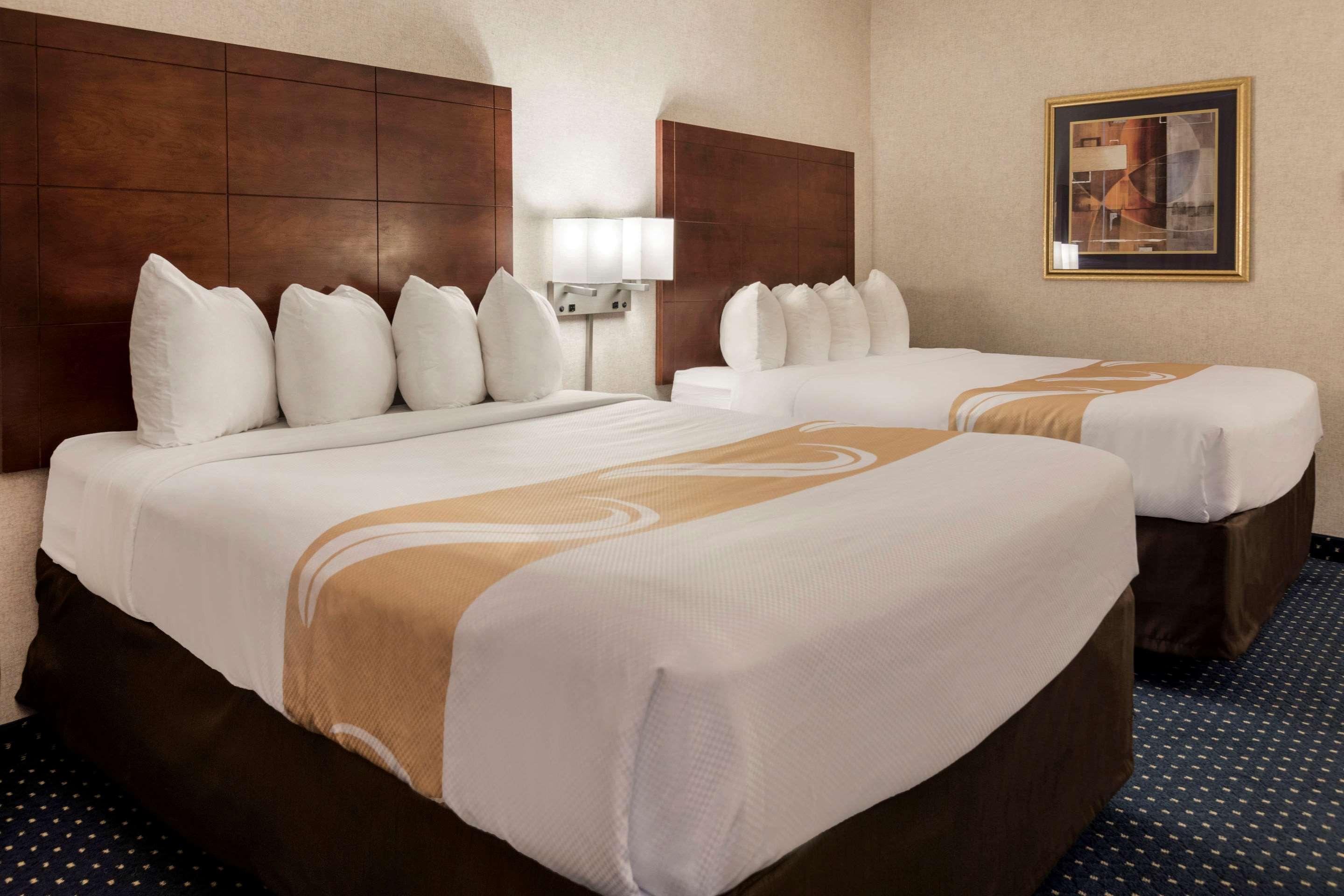 Quality Inn Auburn Hills - Detroit North Exteriör bild