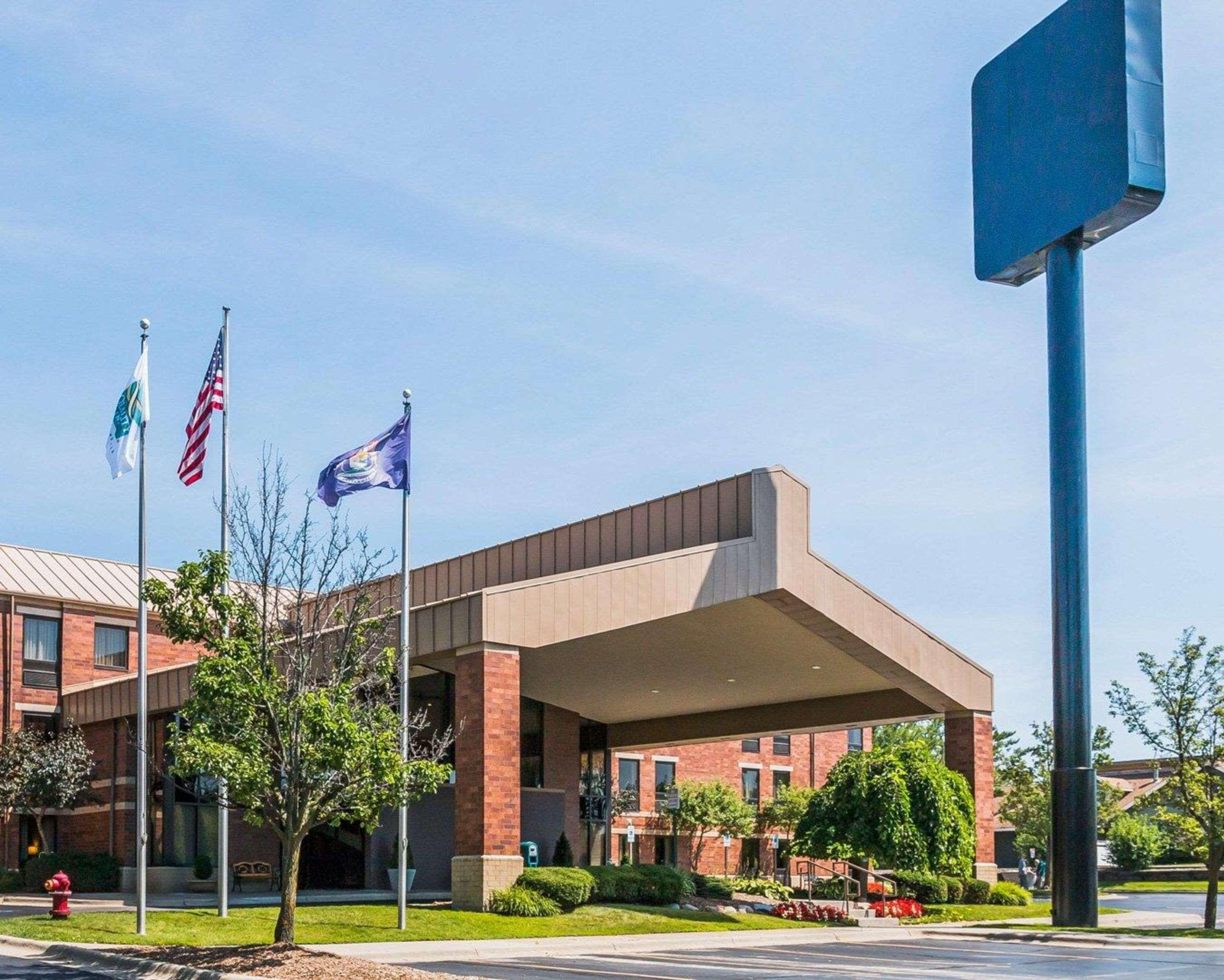 Quality Inn Auburn Hills - Detroit North Exteriör bild